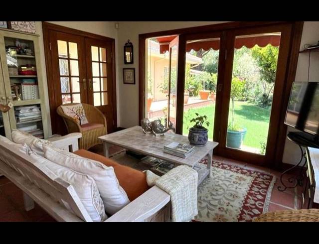 4 BEDROOM HOUSE FOR SALE IN RACEVIEW